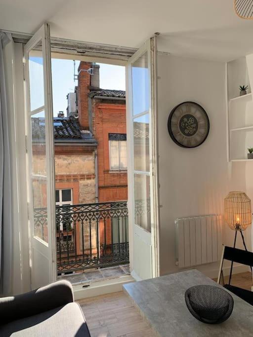 Lumineux Appartement Capitole Plein Centre トゥールーズ エクステリア 写真